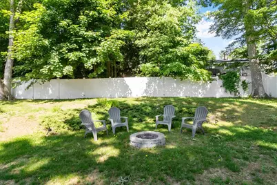 122 Westwood Drive, Nashua, NH 03062 - Photo 33