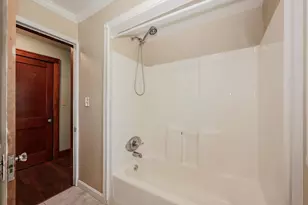 78 Candia Rd, Manchester, NH 03109 - Photo 37