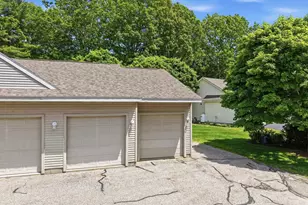 31 Henderson Rd, Gilford, NH 03249 - Photo 33