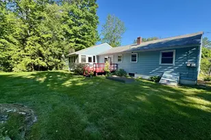 25 Eastview Rd, Keene, NH 03431 - Photo 3