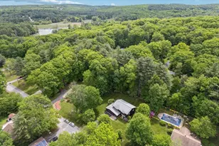 11 Parkhurst Dr, Hudson, NH 03051 - Photo 53