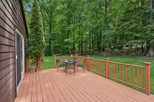 11 Parkhurst Dr, Hudson, NH 03051 - Photo 49
