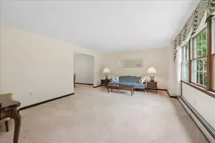 11 Parkhurst Dr, Hudson, NH 03051 - Photo 21