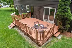 11 Parkhurst Dr, Hudson, NH 03051 - Photo 51