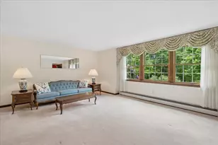 11 Parkhurst Dr, Hudson, NH 03051 - Photo 25