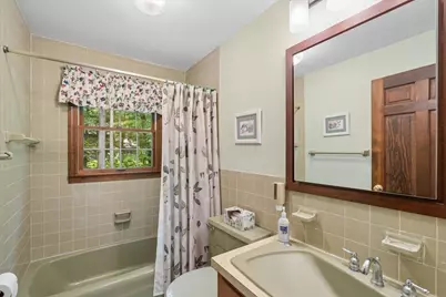 11 Parkhurst Drive, Hudson, NH 03051 - Photo 27