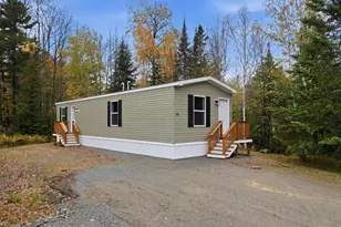 28 Okane Circle, Bethlehem, NH 03574 - Photo 1