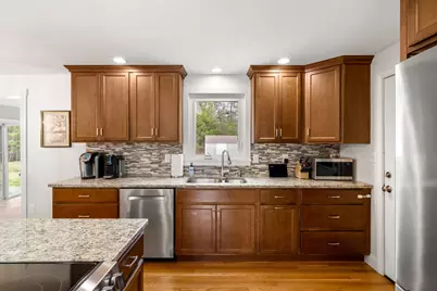 5 Falcon Drive, Pelham, NH 03076 - Photo 11