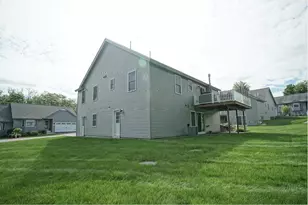 7 Northfield Rd, Atkinson, NH 03811 - Photo 9