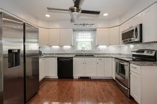 176 Stanton St, Manchester, NH 03103 - Photo 7