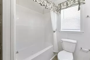 46 Brookwood Dr, Salem, NH 03079 - Photo 17