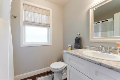 38 Regina Avenue, Raymond, NH 03077 - Photo 15