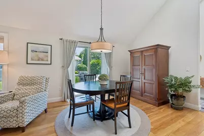 110 Hawthorne Village Road, Nashua, NH 03062 - Photo 9