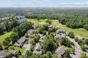 110 Hawthorne Village Rd, Nashua, NH 03062 - Photo 35