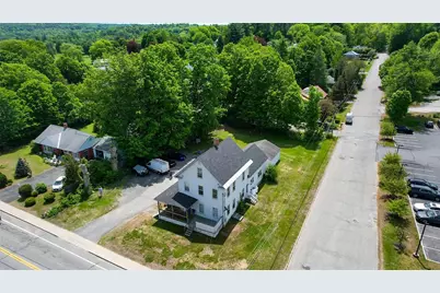 132 Maple Avenue, Claremont, NH 03743 - Photo 3
