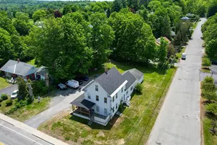 132 Maple Ave, Claremont, NH 03743 - Photo 3
