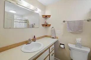 10 Cardinal Ct, Merrimack, NH 03054 - Photo 33