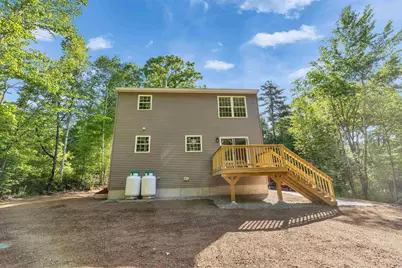 32 Deerpoint Drive, Hillsboro, NH 03244 - Photo 5