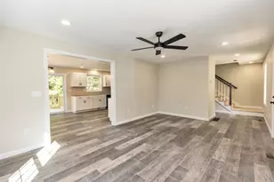 32 Deerpoint Dr, Hillsboro, NH 03244 - Photo 15