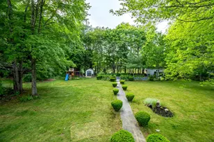 32 Alvirne Dr, Hudson, NH 03051 - Photo 39