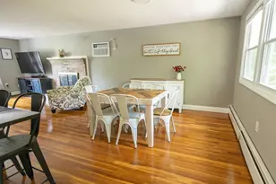 32 Alvirne Dr, Hudson, NH 03051 - Photo 11