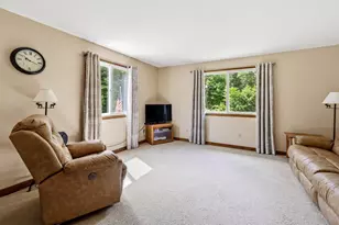 299 Middle Rd, Brentwood, NH 03833 - Photo 27