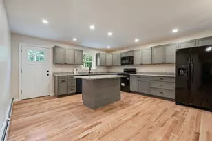 374 Hare Rd, Milton, NH 03851 - Photo 5