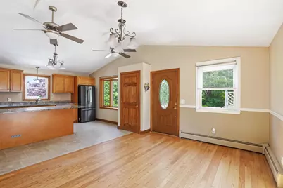65 Garfield Street, Manchester, NH 03103 - Photo 9