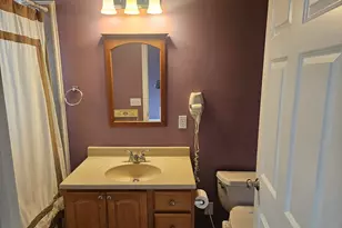 7 F St, Hampton, NH 03842 - Photo 11