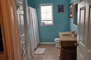 7 F St, Hampton, NH 03842 - Photo 11
