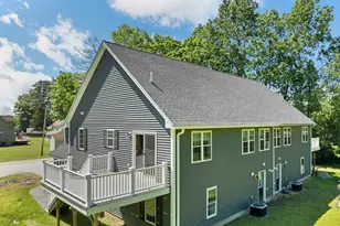 55 Park Ave, Salem, NH 03079 - Photo 7