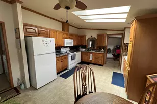 2 Lilac Dr, Rochester, NH 03867 - Photo 3