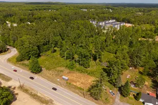 555 Calef Hwy, Barrington, NH 03825 - Photo 1