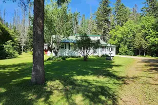 500 Colebrook Rd, Errol, NH 03579 - Photo 37