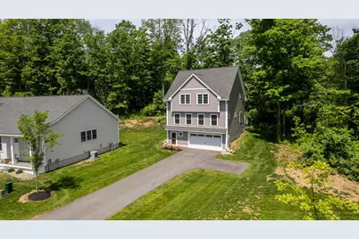 32 Copley Drive, Dover, NH 03820 - Photo 3