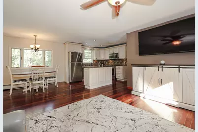 64 N Main Street, Salem, NH 03079 - Photo 17