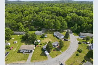 19 Winter Street, Salem, NH 03079 - Photo 35