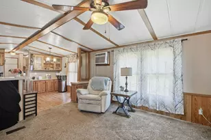 19 Winter St, Salem, NH 03079 - Photo 11