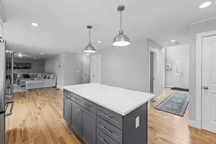 265 Standish Ln, Hudson, NH 03051 - Photo 7