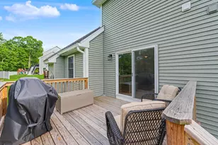 265 Standish Ln, Hudson, NH 03051 - Photo 37