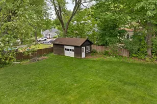 40 Paugus St, Laconia, NH 03246 - Photo 15