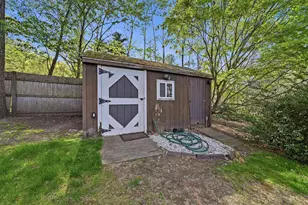 14 Auburn St, Plaistow, NH 03865 - Photo 33