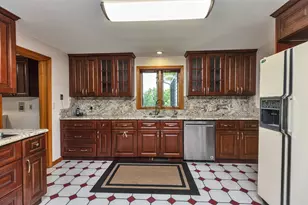 8 Longview Dr, Bow, NH 03304 - Photo 11