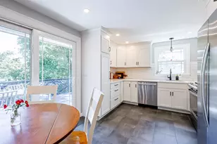 26 Tenby Dr, Nashua, NH 03062 - Photo 9