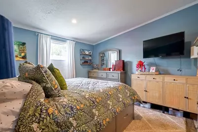 40 Hazel Drive, Concord, NH 03301 - Photo 17