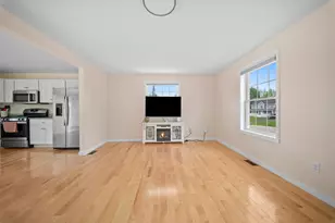 30 Ida Cir, Rochester, NH 03868 - Photo 9