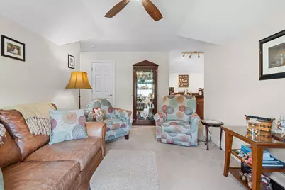 19 Candle Ridge Circle, Litchfield, NH 03052 - Photo 15