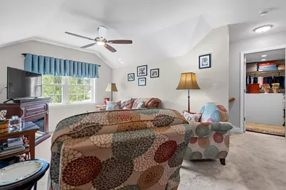19 Candle Ridge Circle, Litchfield, NH 03052 - Photo 17