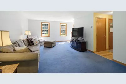 55 Kristin Drive, Derry, NH 03038 - Photo 13