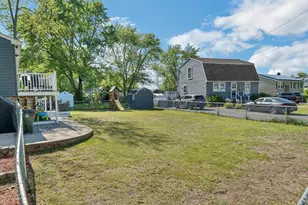 380 Mystic St, Manchester, NH 03103 - Photo 41